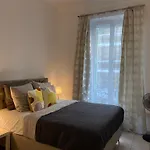The French Coastal Retreat By J - Central, 5 Mins To Sea, Tram, Train, Ac, Wifi * 尼斯