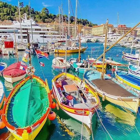 Appartamento The French Coastal Retreat By J - Central, 5 Mins To Sea, Tram, Train, Ac, Wifi *