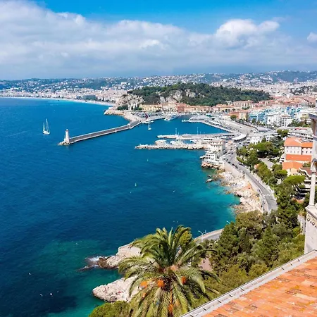 The French Coastal Retreat By J - Central, 5 Mins To Sea, Tram, Train, Ac, Wifi 公寓 *