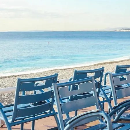 Apartment The French Coastal Retreat By J - Central, 5 Mins To Sea, Tram, Train, Ac, Wifi